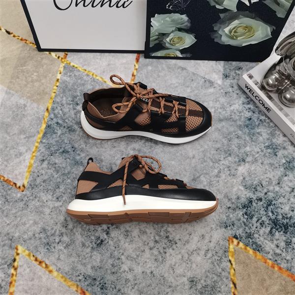 2025112815400370 330